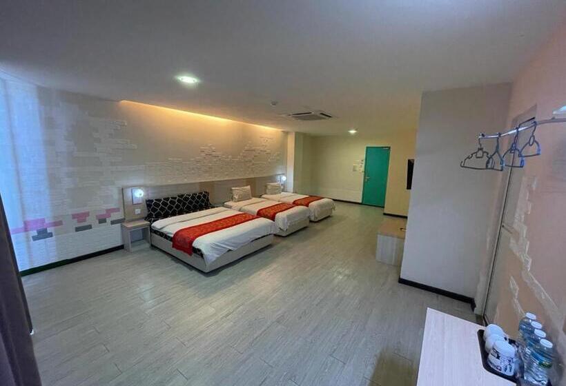 فندق على الطريق N&l Hotel Kuala Terengganu