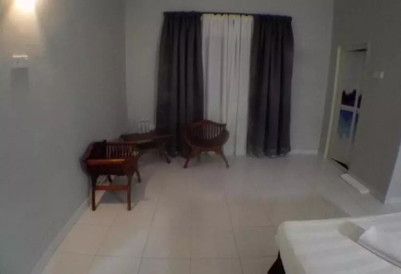 Majatalo Tebing Guest House Taman Negara Malaysia Kuala Tahan