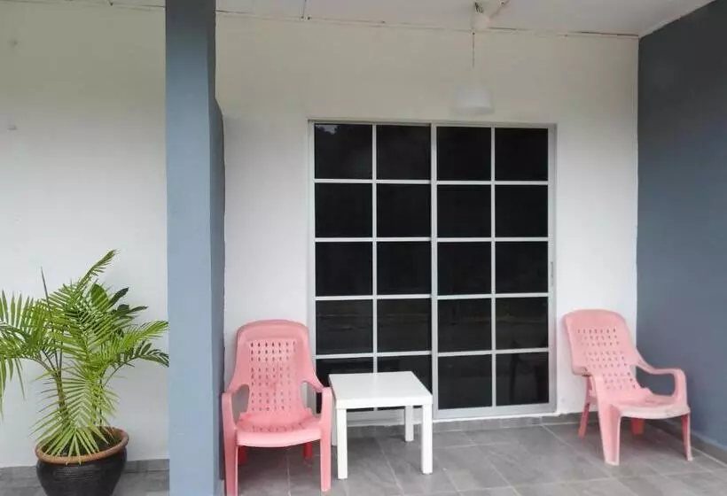 Majatalo Tebing Guest House Taman Negara Malaysia Kuala Tahan