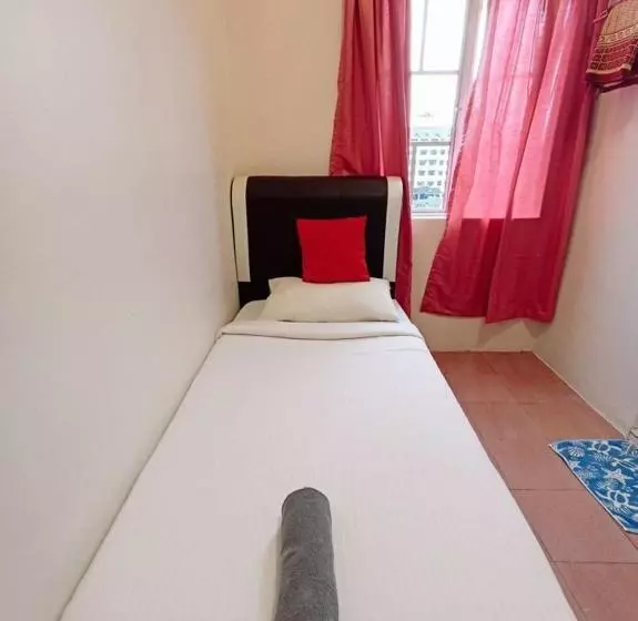 The Hotel Tudor Inn