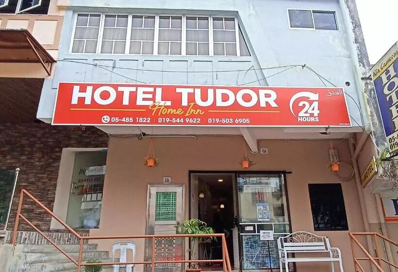The Hotel Tudor Inn
