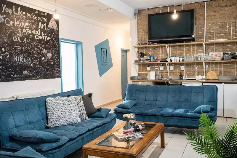 Wow City Hostel