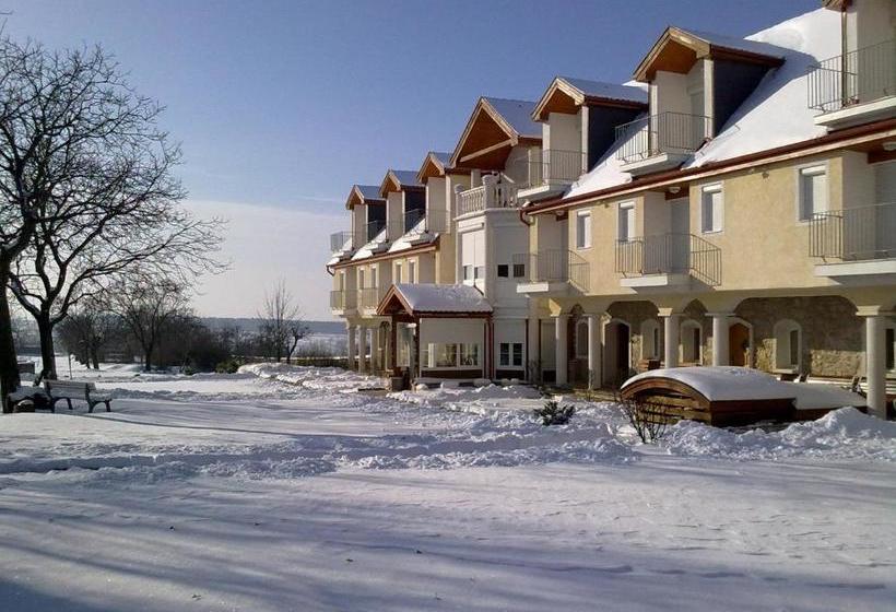 בית מלון כפרי Bakony Panzió