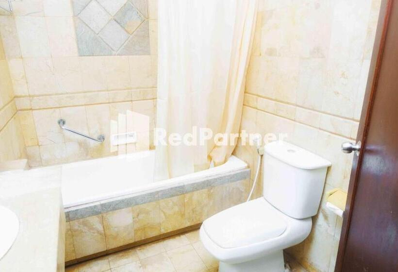 בית מלון כפרי Yasmin Makassar Mitra Reddoorz