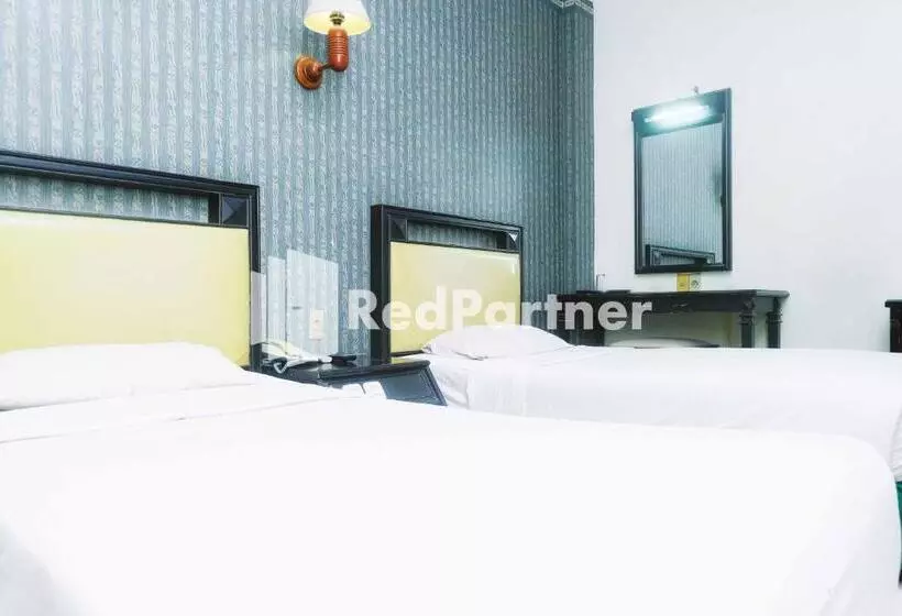 هتل Yasmin Makassar Mitra Reddoorz