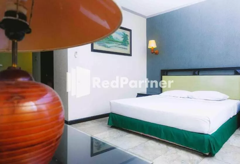 هتل Yasmin Makassar Mitra Reddoorz