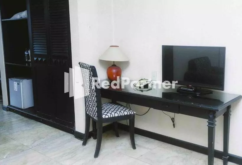 هتل Yasmin Makassar Mitra Reddoorz