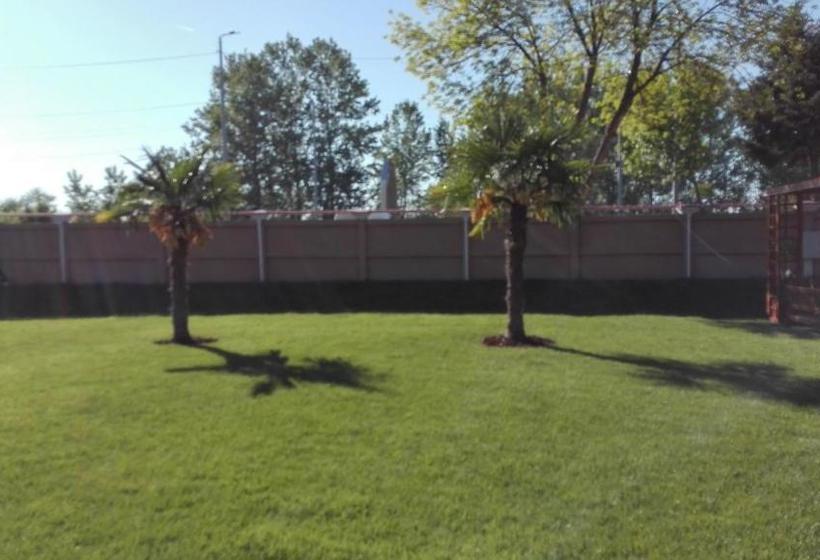 هتل Impuls Palace