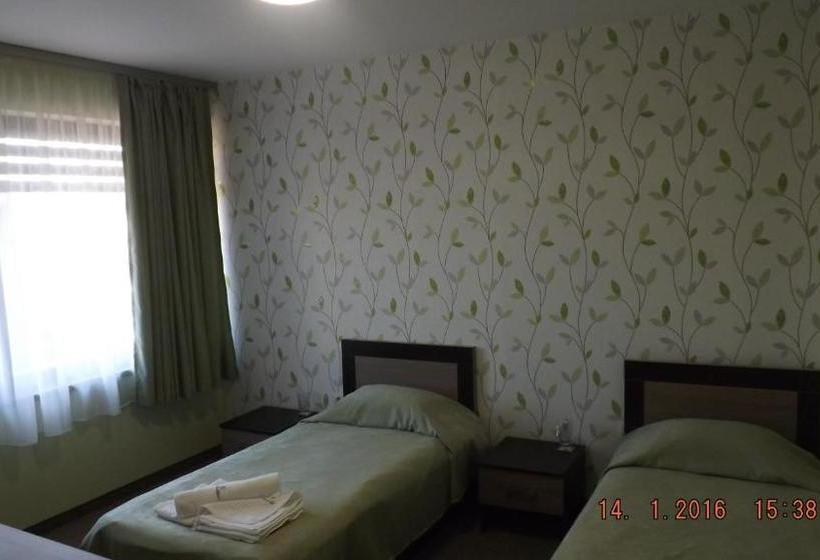 هتل Impuls Palace