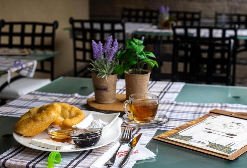 فندق Mountain Boutique Family