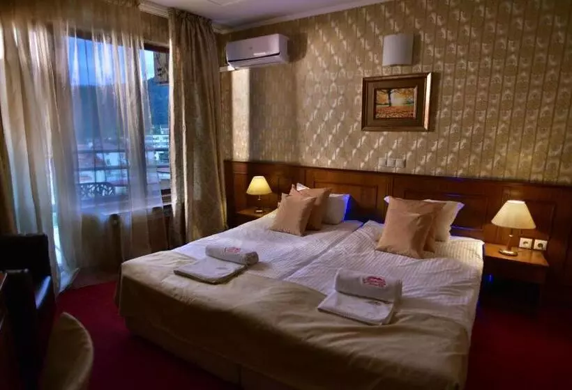 ホテル Mountain Boutique Family