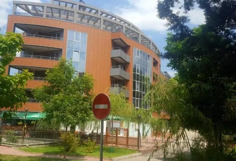 هتل при братята Apartments & Studios