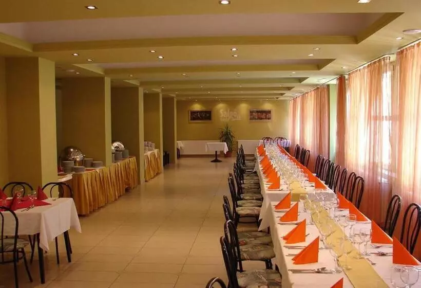 Hotel Salgó