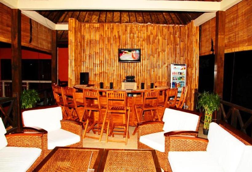 Отель Tulamben Backpacker