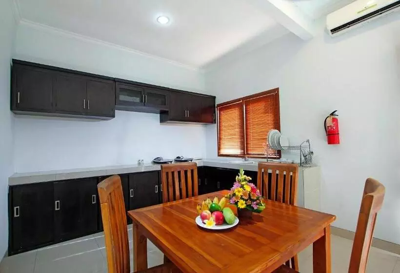 استراحتگاه The Brothers Villa