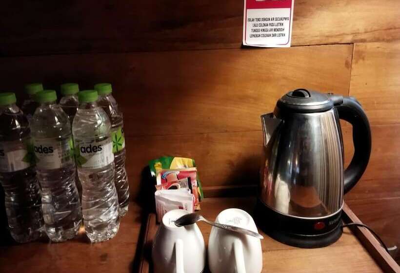 בית מלון כפרי Borobudur Balkondes Saka Pitu