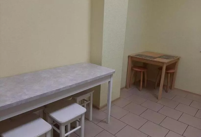 هاستل Rooms Near The Station