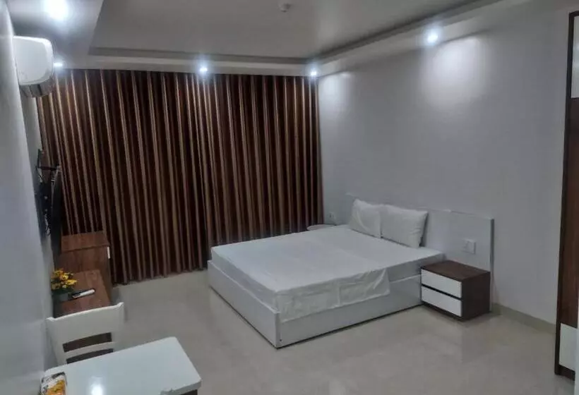 Tq2 Hotel & Apartment