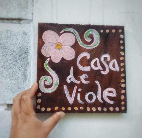 پانسیون Casa De Viole