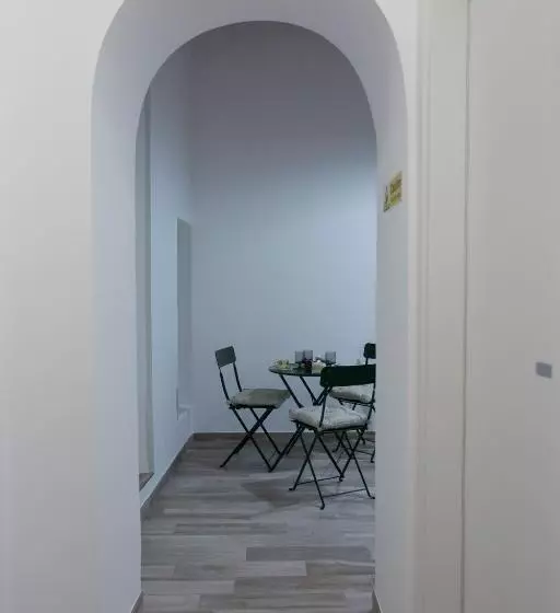پانسیون Navona 68