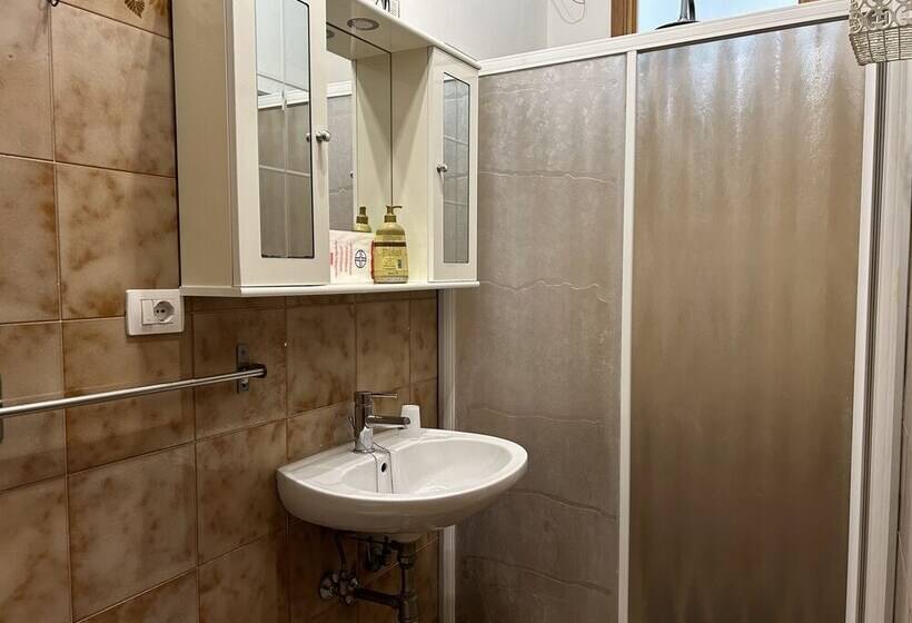 Bed and Breakfast Cleo Orchidea