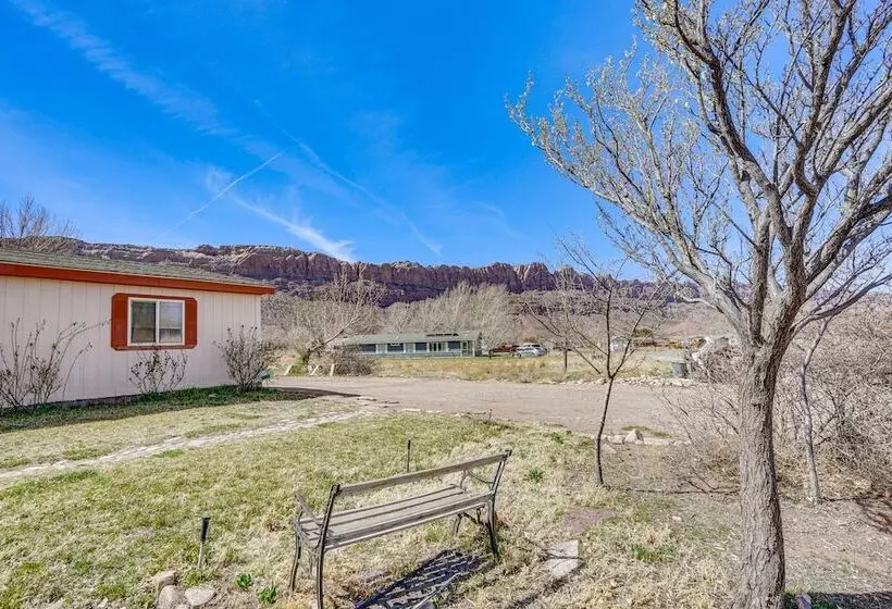Moab Home W/ Patio   Near Arches National Park!