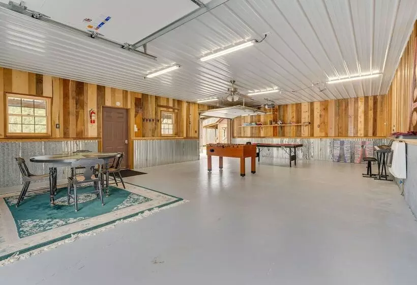 Rustic Wellston Cabin W/ Pond & Atv Trail Access!