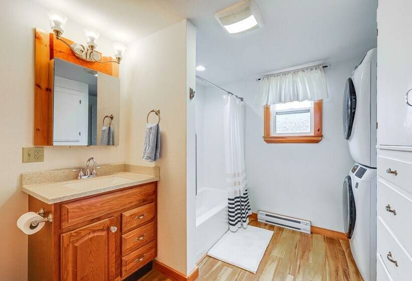 Spacious Presque Isle Home: Walk To Downtown!