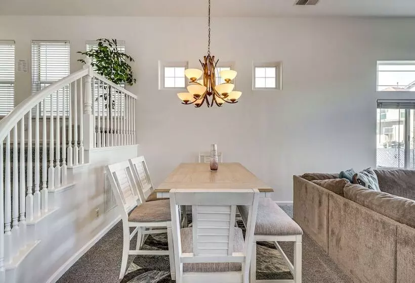 Sparks Home W/ Lake Access, 5 Mi To Downtown Reno!