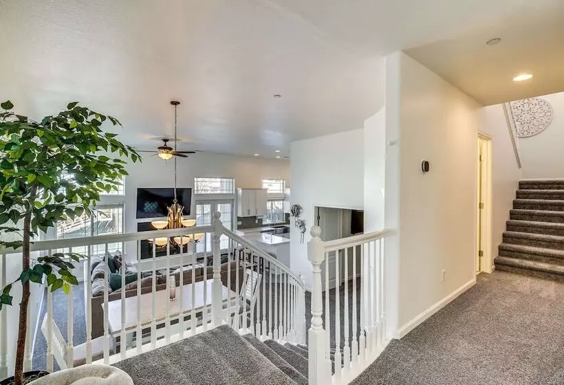 Sparks Home W/ Lake Access, 5 Mi To Downtown Reno!