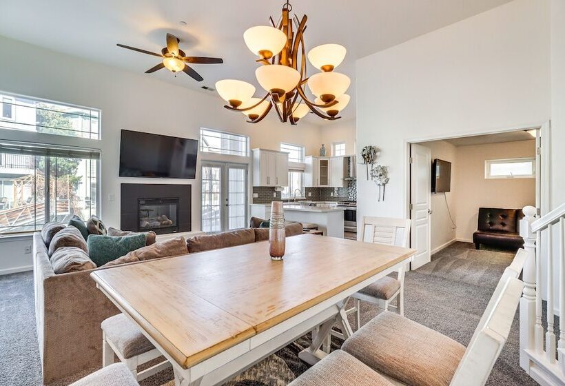 Sparks Home W/ Lake Access, 5 Mi To Downtown Reno!