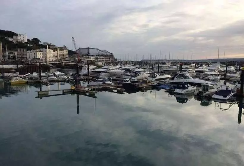 Thatched Cottage Annex In Stokeinteignhead