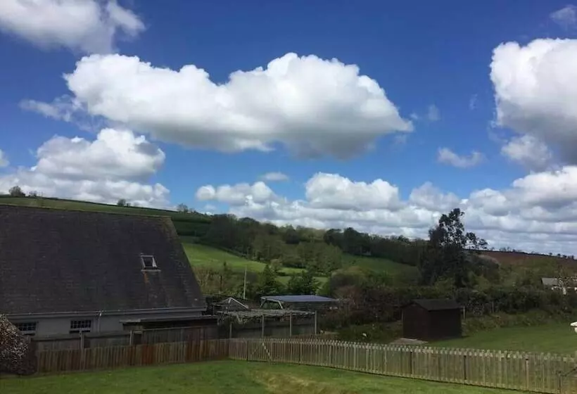 Thatched Cottage Annex In Stokeinteignhead