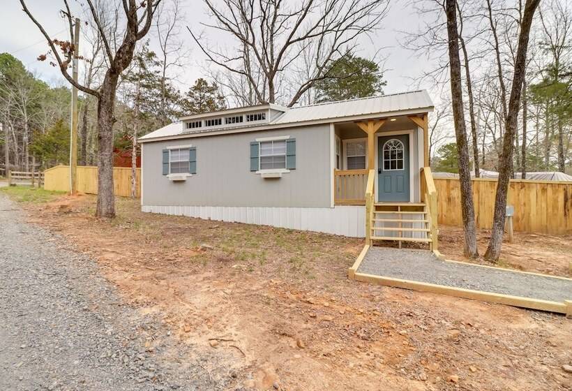 Steps To Greers Ferry Lake: Tumbling Shoals Cabin!