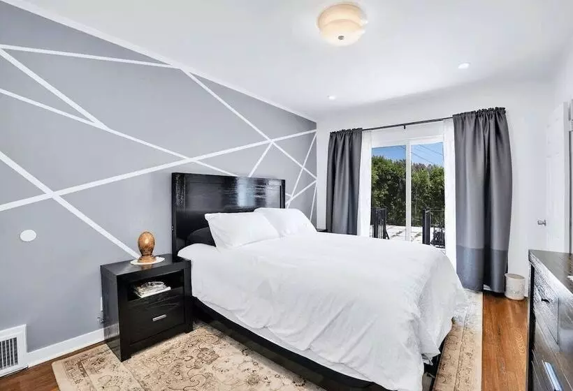 Burnside By Avantstay Modern, Boho, Chic La Home