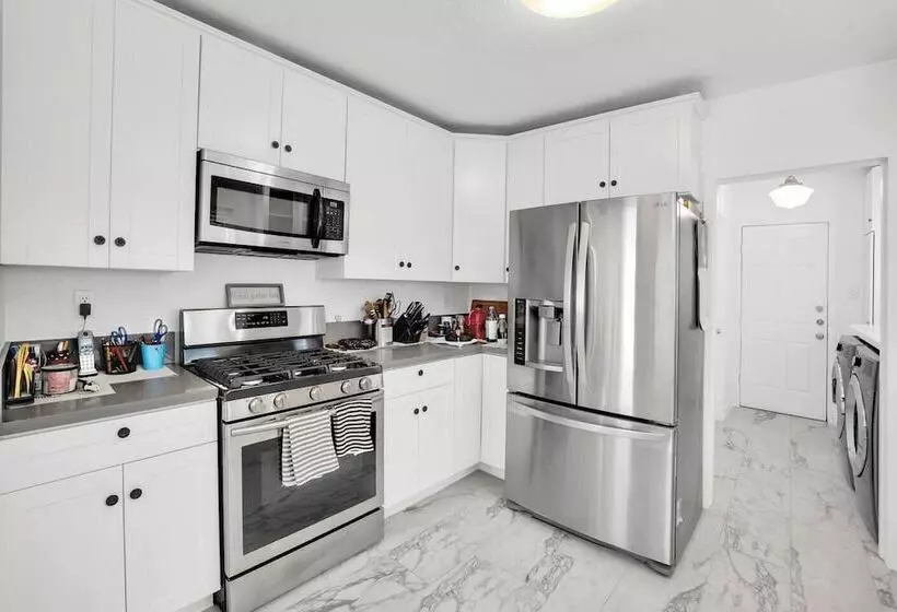 Burnside By Avantstay Modern, Boho, Chic La Home