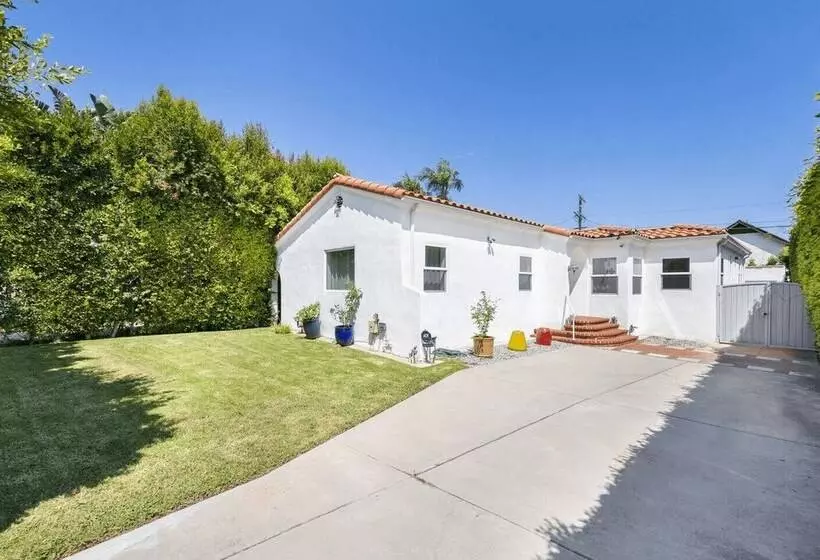 Burnside By Avantstay Modern, Boho, Chic La Home