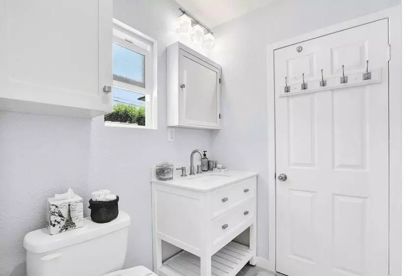 Burnside By Avantstay Modern, Boho, Chic La Home