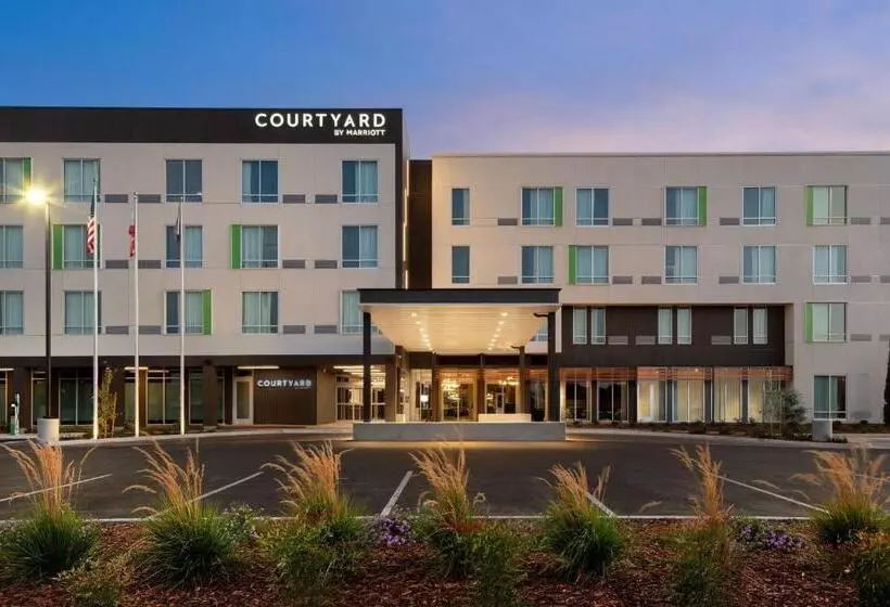 Hotelli Courtyard By Marriott Cleveland Tn