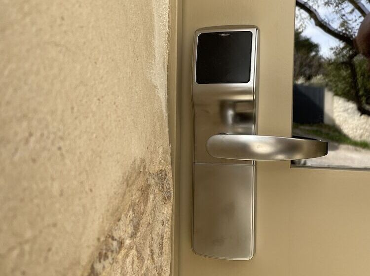 ホテル In Provence Hôtel