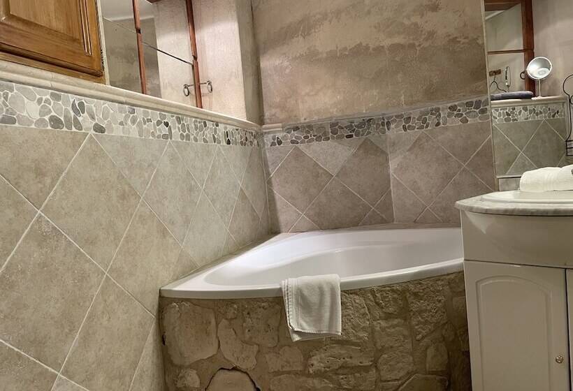 ホテル In Provence Hôtel