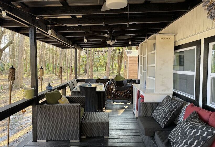 酒店 Rainbow Ranch Cabins