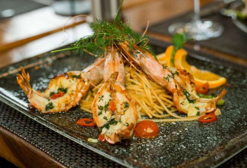 Отель Roca Restaurant Und