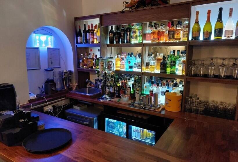 هتل St Ives Boutique