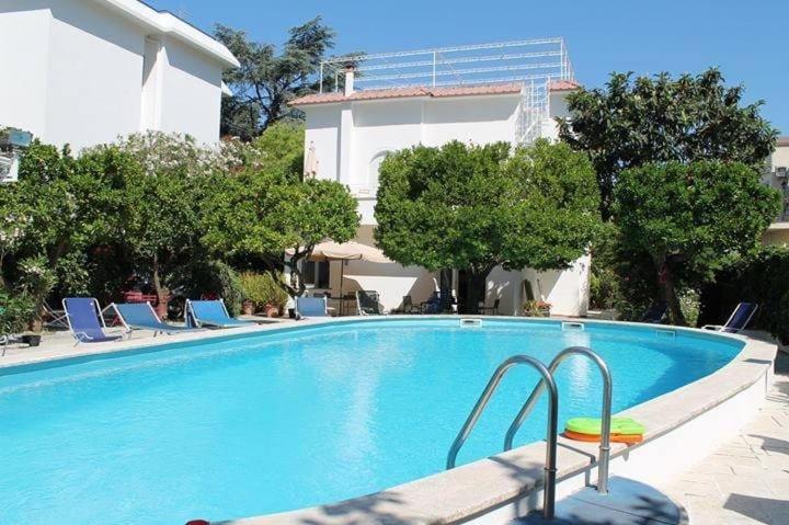 펜션 Villa Harmony Sorrento