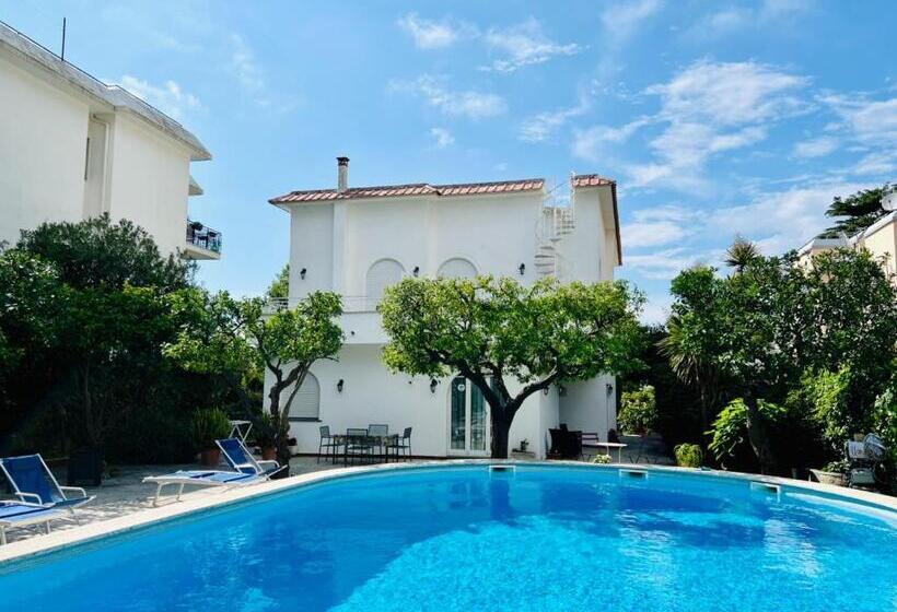 펜션 Villa Harmony Sorrento