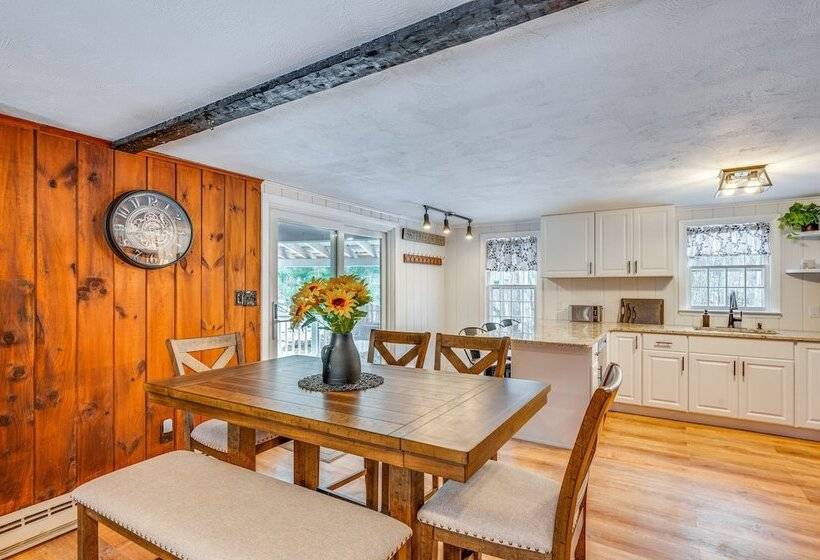 Renovated North Conway Retreat Near Saco River!