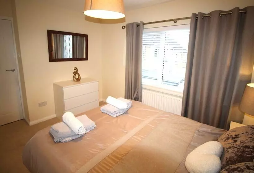 レジデンス 3 Bed House Sleeps 6 Fully Refurbished