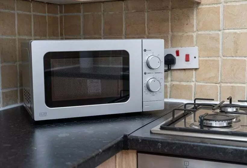 レジデンス Luxurious 2 Bed House   Free Parking
