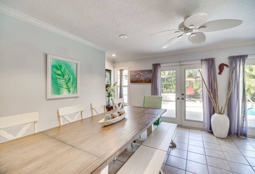 Sebastien Home W/ Pool & Gazebo 8 Mi To Beaches!